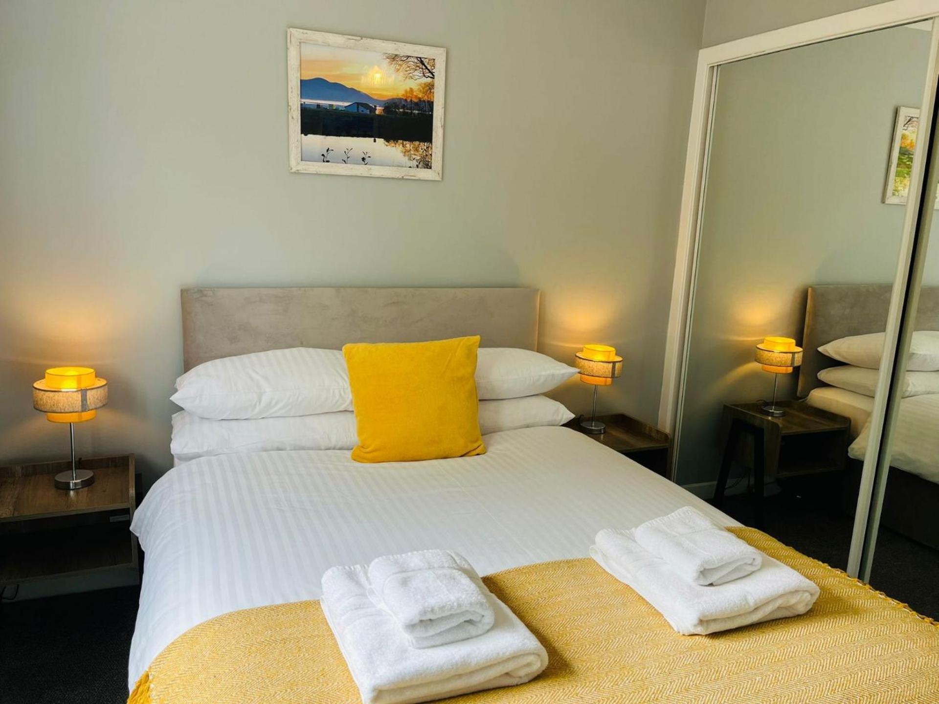 Marina Apartments 2 ฟอร์ตวิลเลียม ภายนอก รูปภาพ